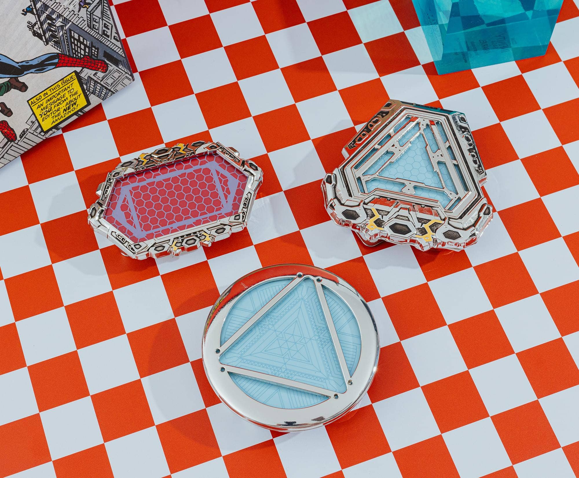 Marvel Iron Man 3-Piece Light-Up Arc Reactor Set Prop Replica
