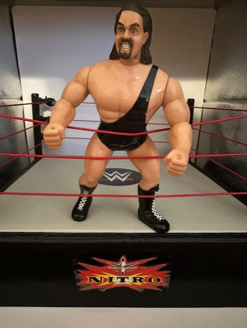 WCW The Giant 5" Figure (Loose/As Is)